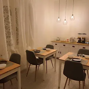 Ultimo Miglio Nocleg ze śniadaniem